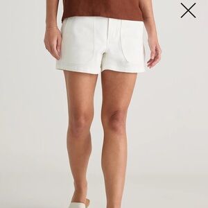 Quince White Women's Cotton Shorts